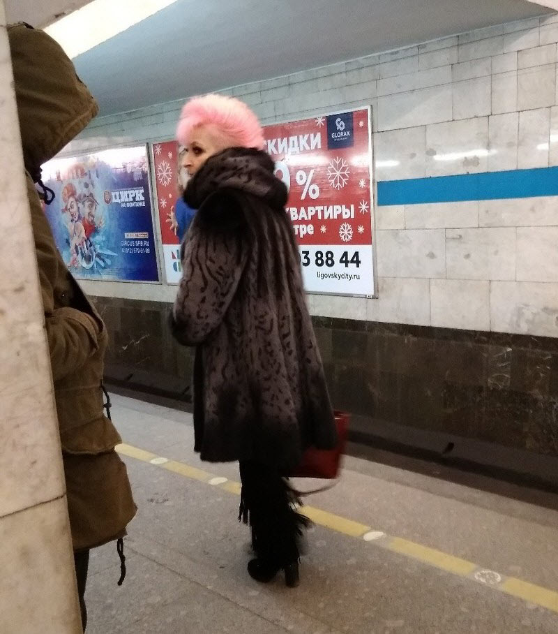 Модники из российского метрополитена