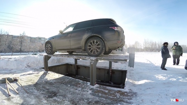 Как работает персональная двухуровневая парковка с автомобильным лифтом в Челябинске Как работает персональная двухуровневая парковка с автомобильным лифтом в Челябинске