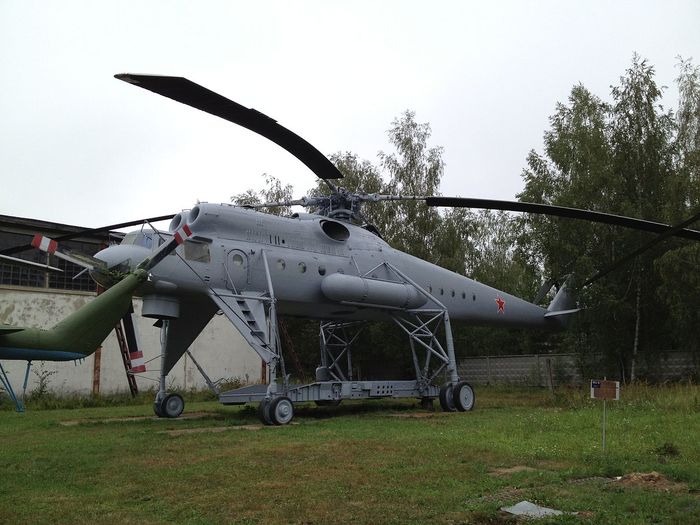 Ми-10 – военный летающий кран