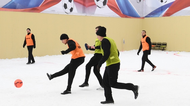 В "Бутырке" прошел футбольный матч с участием Павла Мамаева