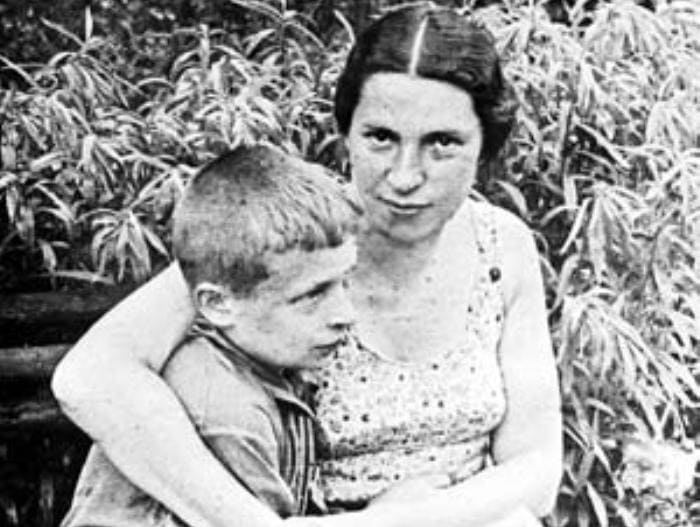 От чего искала спасения детская писательница Агния Барто в литературе От чего искала спасения детская писательница Агния Барто в литературе