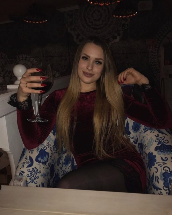 Самые привлекательные девушки армрестлинга