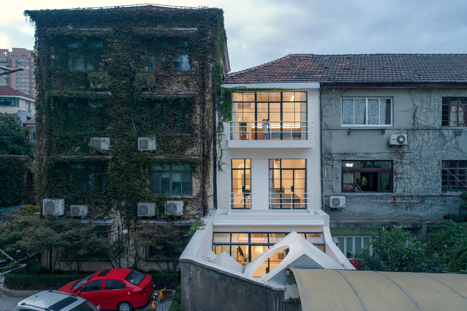 Дом, увеличивающийся в размерах