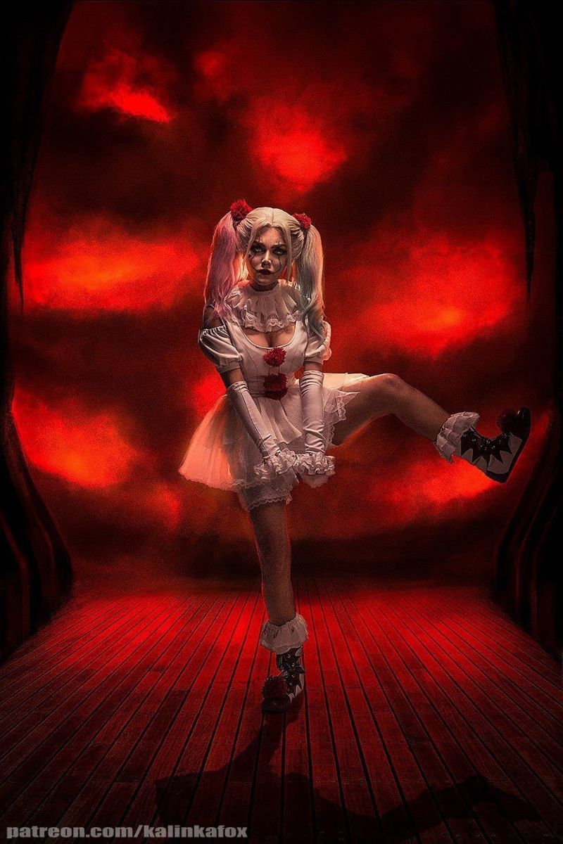 Москвичка-косплеерша демонстрирует свои таланты