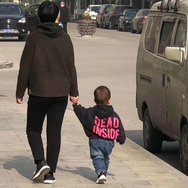 Смешная китайская мода и надписи на одежде