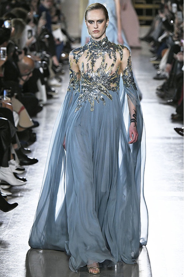 Самые откровенные и смелые наряды прошлых "Недель моды"