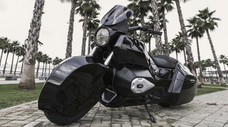 Новое творение концерна Калашникова - тяжелый мотоцикл "ИЖ кортеж" за 4 млн рублей