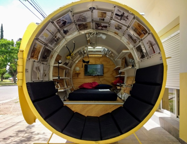 Необычное жилище из старого дизельного бака