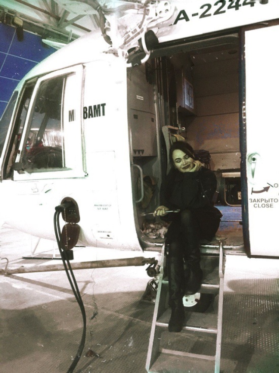 Как вы думаете, кем работает эта девушка из Новосибирска?