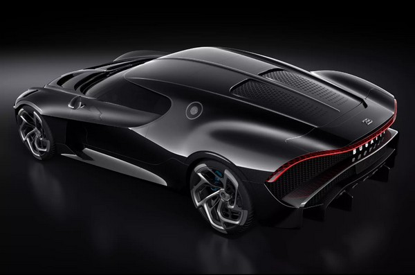 Bugatti La Voiture Noire стал самой дорогой новой машиной Bugatti La Voiture Noire стал самой дорогой новой машиной