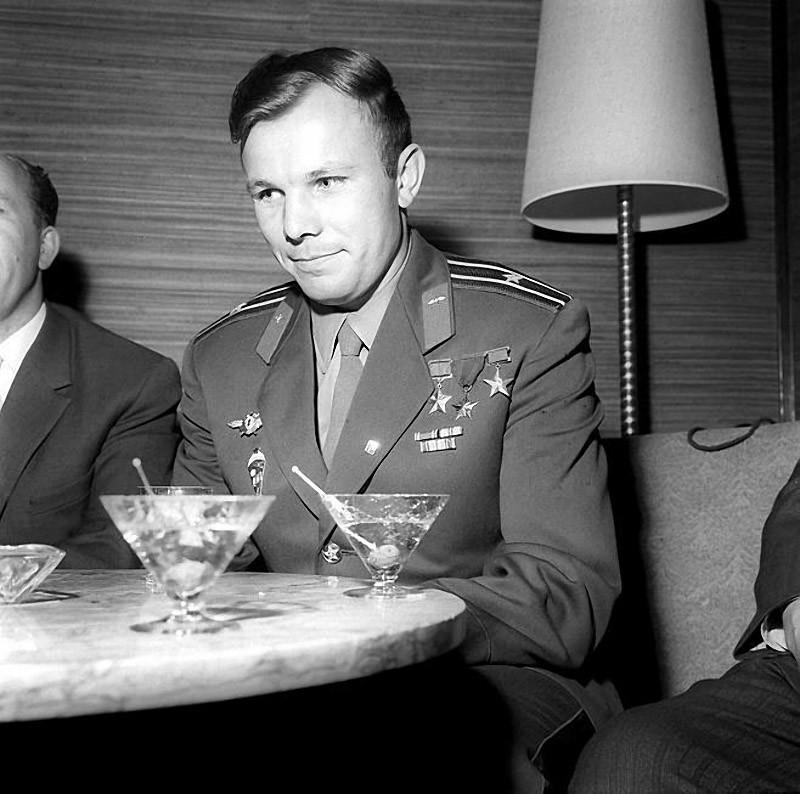 9 марта, исполнилось бы 85 лет первому нашему космонавту
