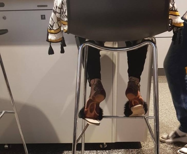 Показалось