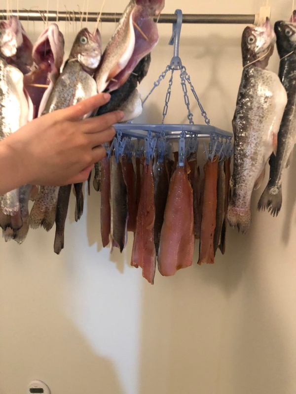 Странная фотосессия японской модели Шихоми Ёсино