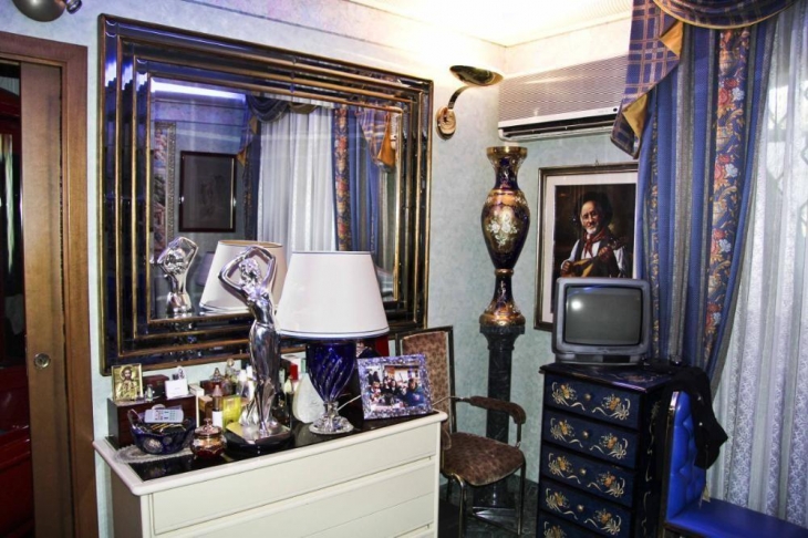 Как живут холостяки в разных странах мира