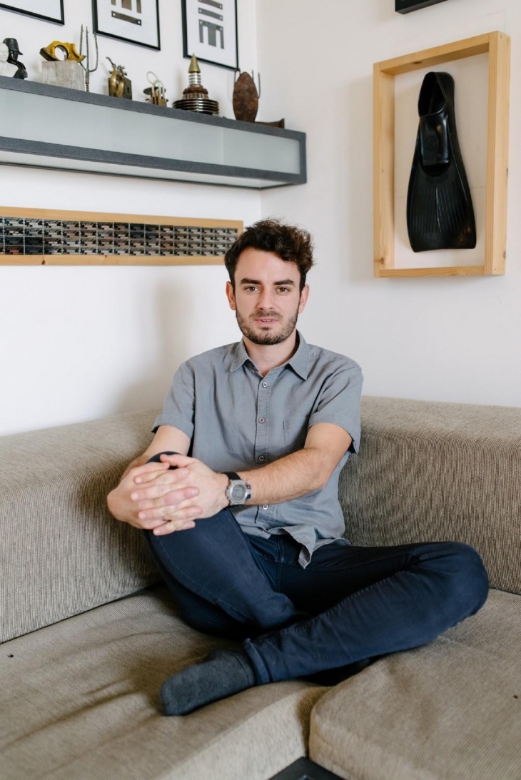 Как живут холостяки в разных странах мира