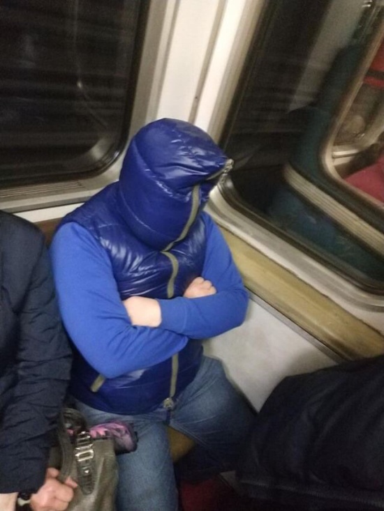 Странные модники в нашем метро