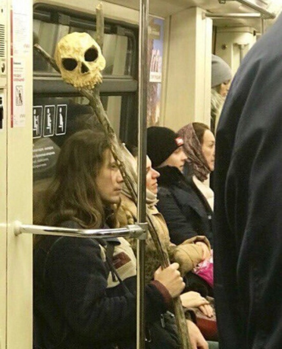 Странные модники в нашем метро