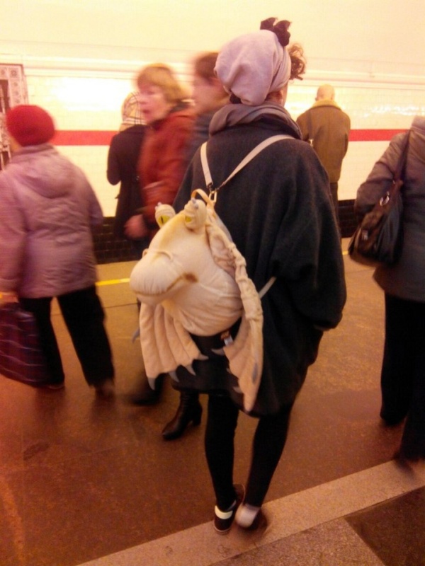 Странные модники в нашем метро