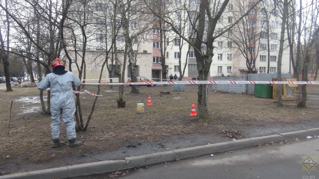 Житель Минска обнаружил на помойке контейнеры с радиоактивными веществами