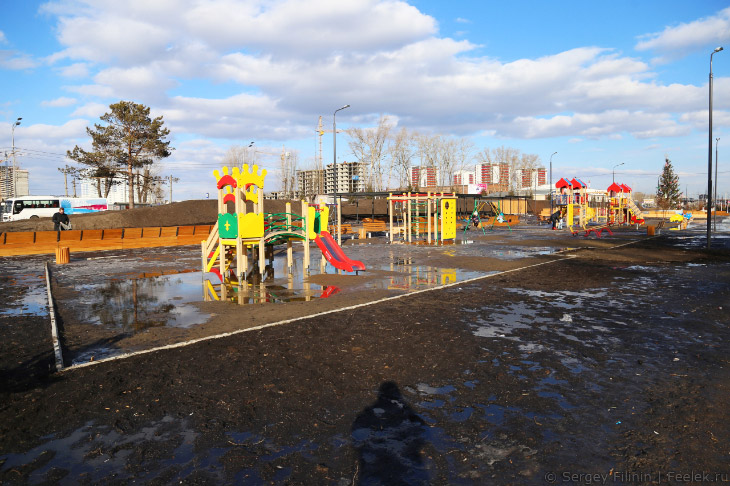 Новый сквер в Красноярске пришел в негодность