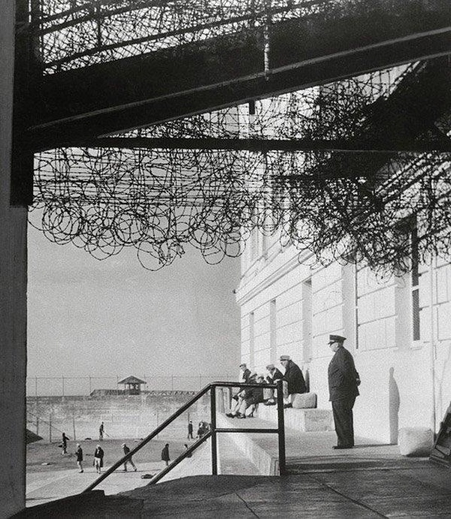 Атмосферные фотографии, сделанные в тюрьме Алькатрас
