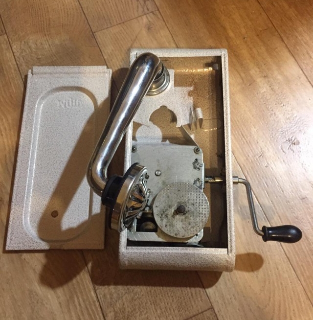 Старинная вещь, найденная на чердаке