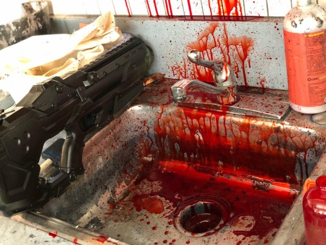 Американские школьники поставили спектакль по фильму "Чужой"