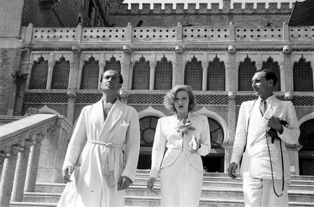 Архивные фотографии и события из прошлого Архивные фотографии и события из прошлого