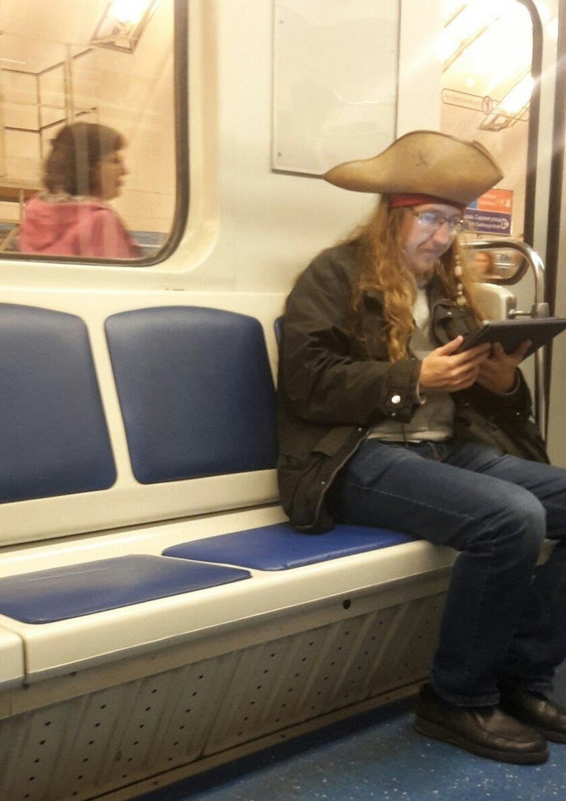 Модники из российского метрополитена