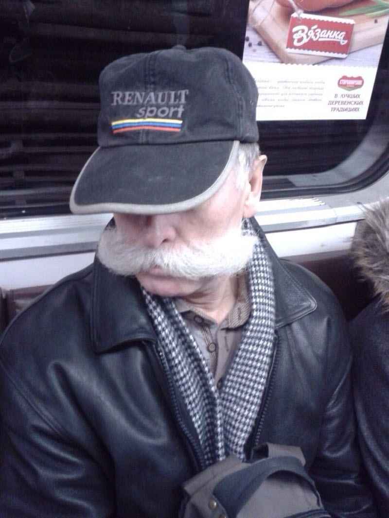 Модники из российского метрополитена