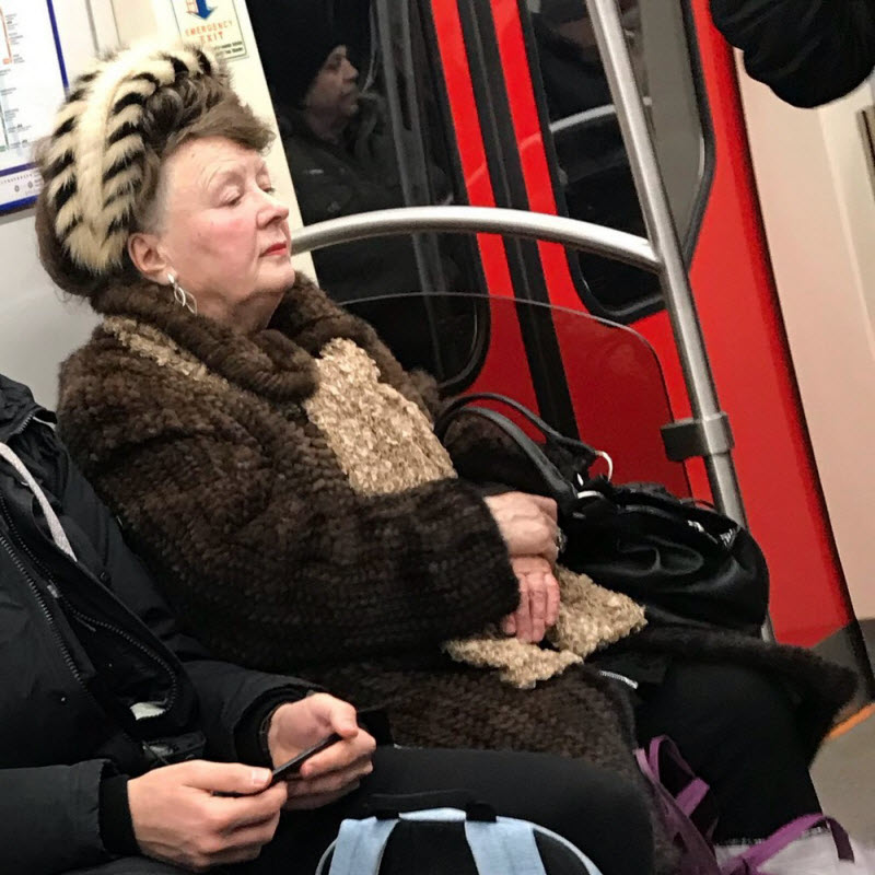 Модники из российского метрополитена