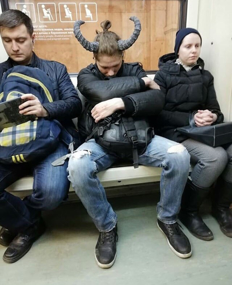 Модники из российского метрополитена