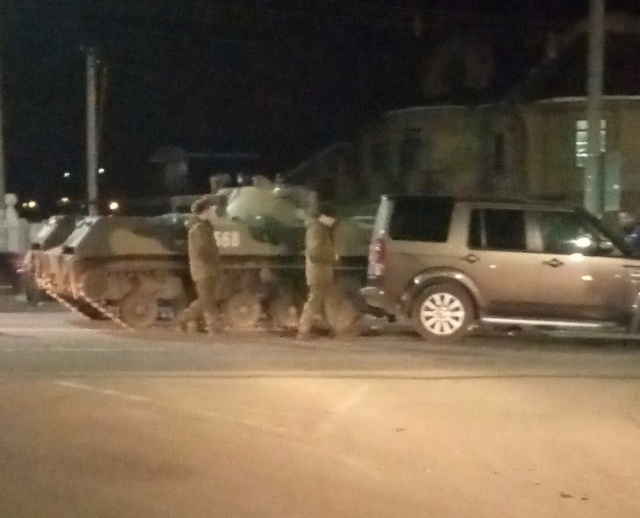 В Туле БМД врезался во внедорожник Land Rover