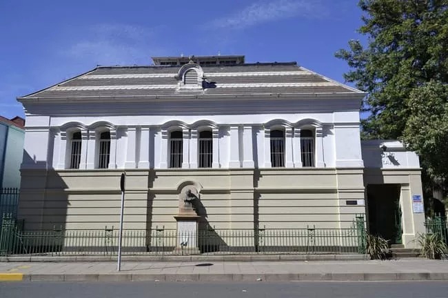 Истории о привидениях, обитающих в библиотеках