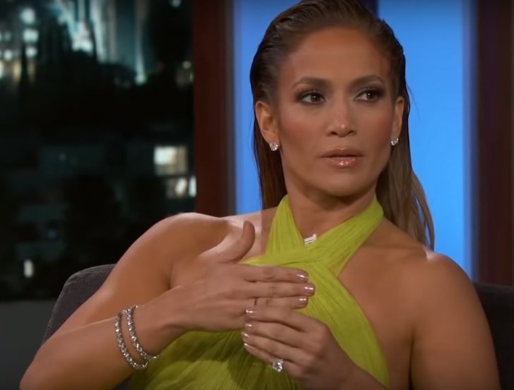 Сигналы тела, которые расскажут о человеке лучше любых слов