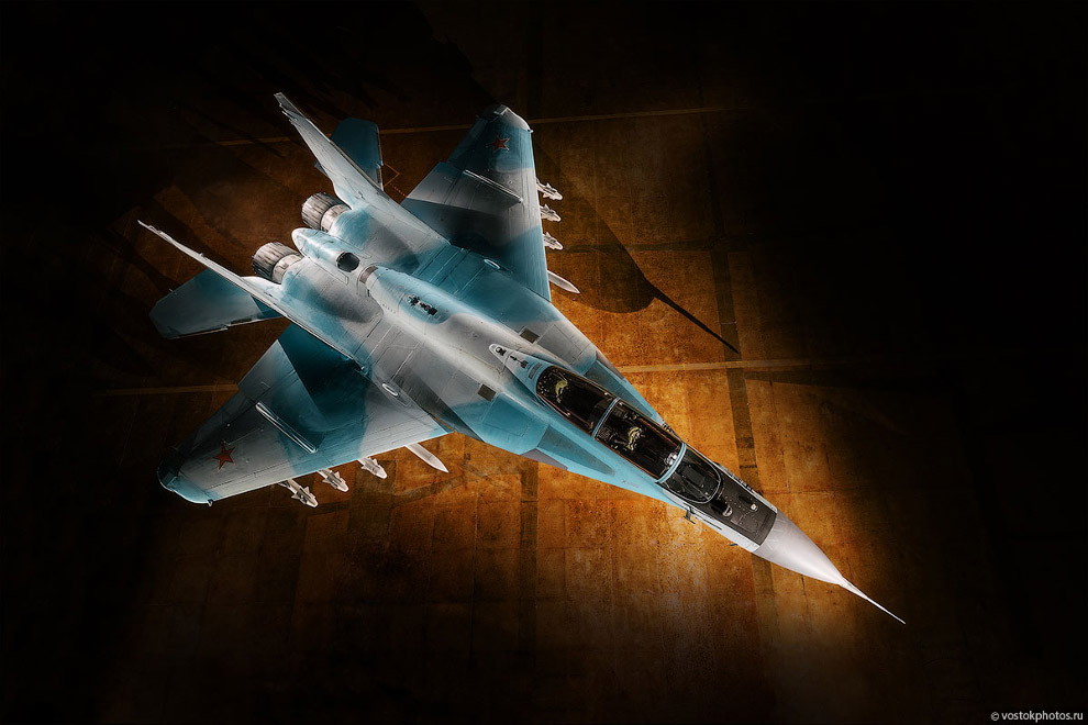 Истребитель МиГ-35 в объективе