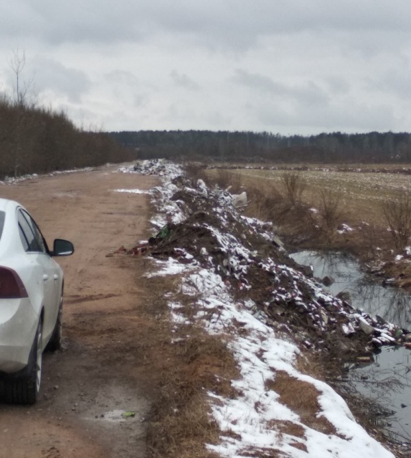 Водители не оставили безнаказанным "вывоз" строительного мусора