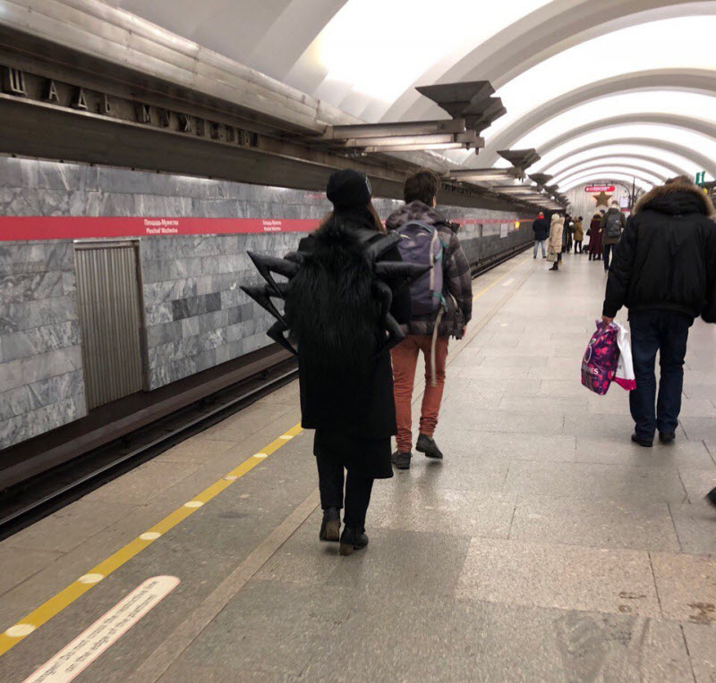 Модники из российского метрополитена