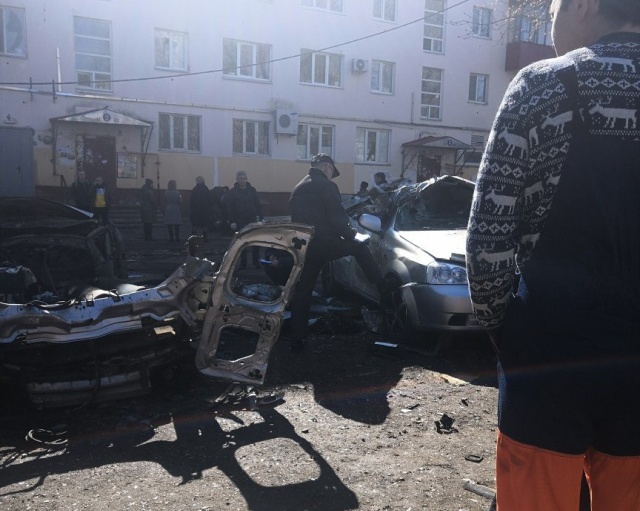 Водитель чудом выжил после взрыва двух кислородных баллонов в салоне автомобиля