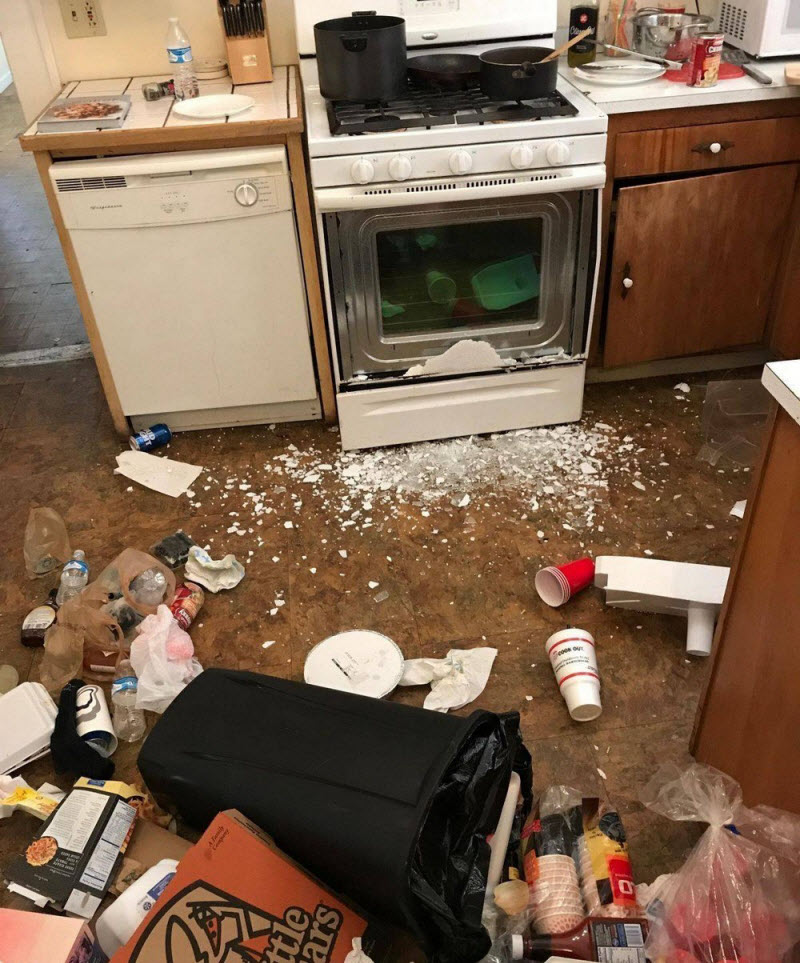 Бывают в жизни огорчения...