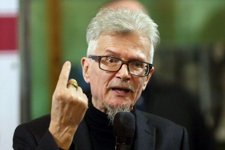 Знаменитости, которые не боятся критиковать власть