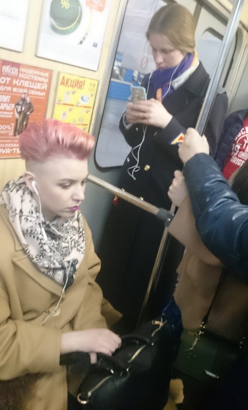 Модники из российского метрополитена