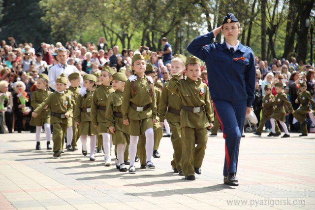 Парад дошкольных войск в Пятигорске