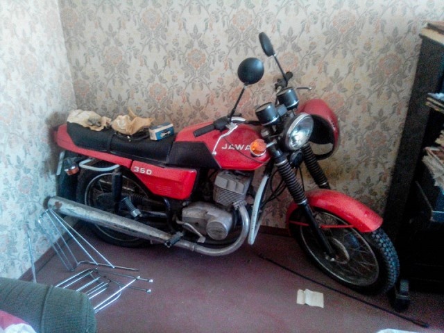 Новенькая Jawa 350/638, которая простояла в квартире 30 лет