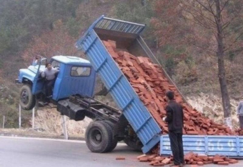 Бывают в жизни огорчения...