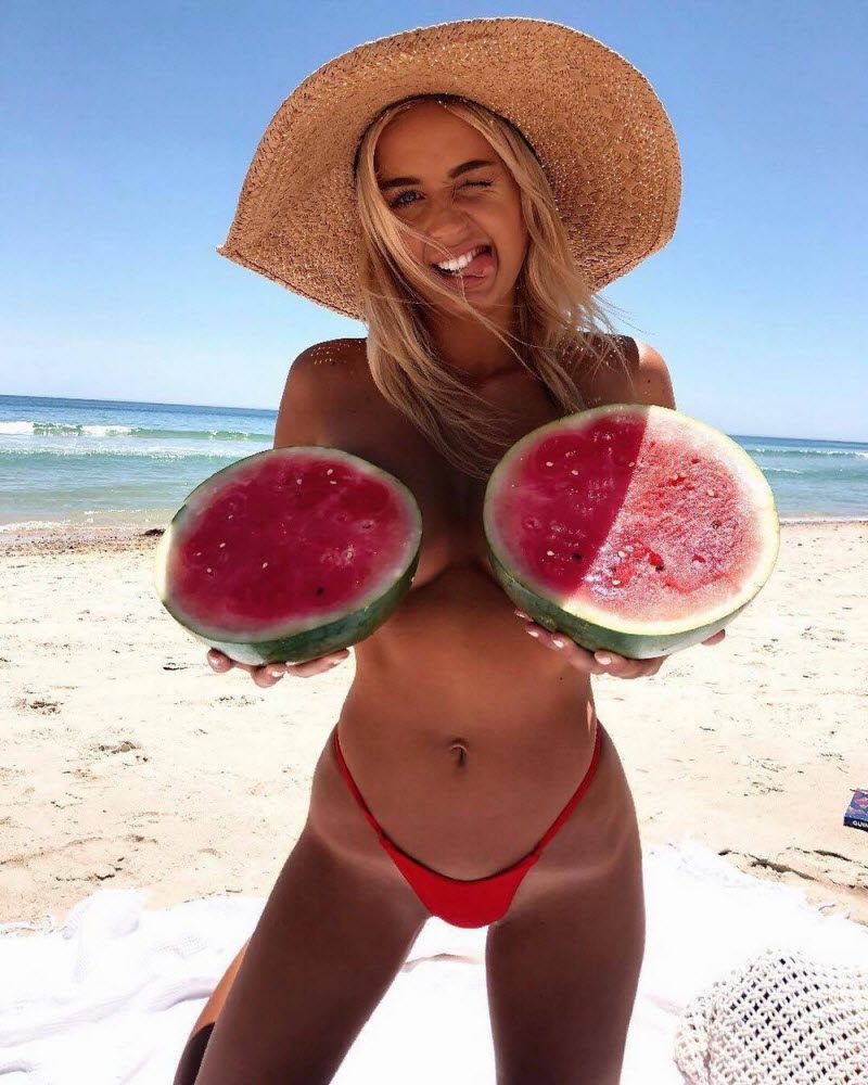 Забавные картинки с девушками