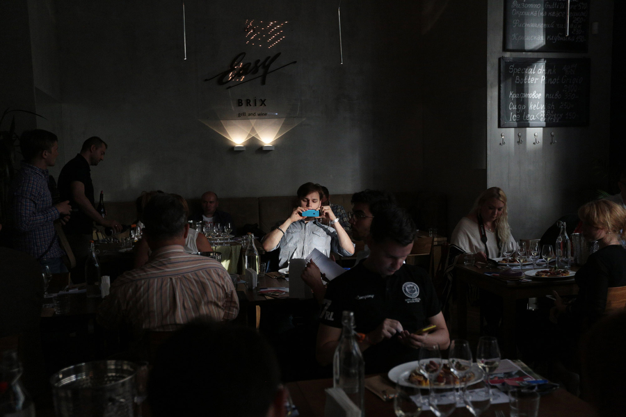 Факты о Божоле, которые сделают вас винным знатоком с безупречным вкусом