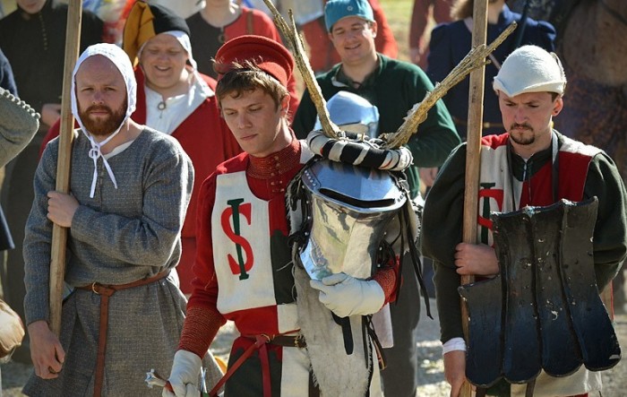 Любопытные факты о жизни рыцарей Любопытные факты о жизни рыцарей