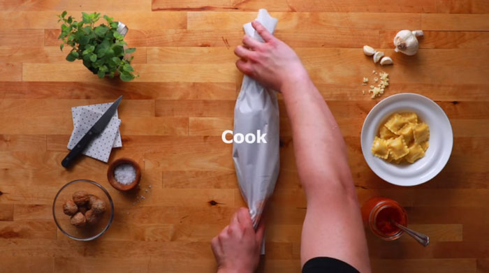 Постеры IKEA с инструкцией, как готовить