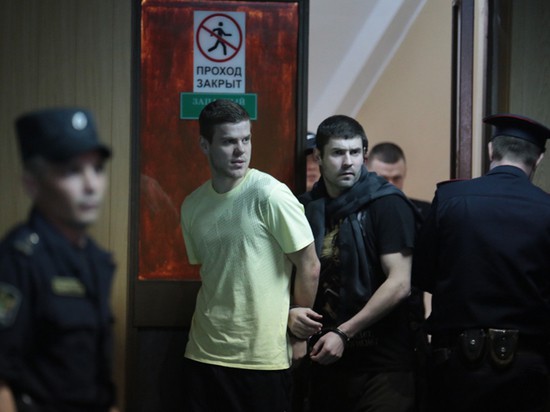 Кокорин и Мамаев встретили требование дать им 1,5 года колонии смехом    